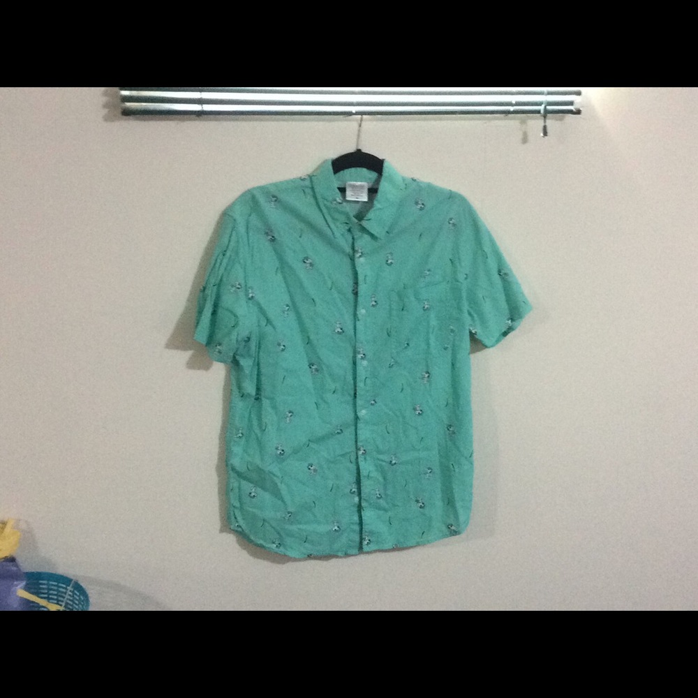Snoopy men’s medium shirt